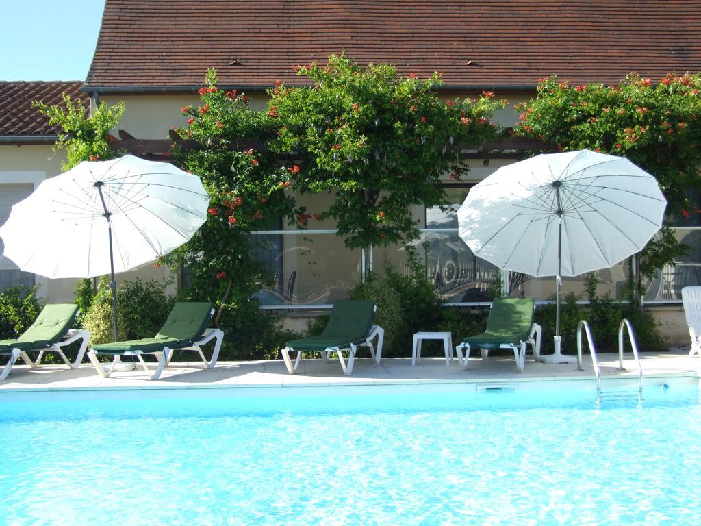 L'Oustal De Vezac Hotel Ngoại thất bức ảnh