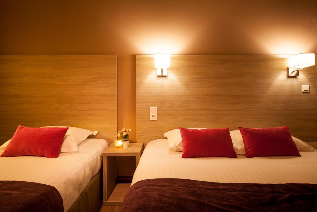 L'Oustal De Vezac Hotel Ngoại thất bức ảnh